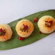 没错高筋粉也能做蛋黄酥