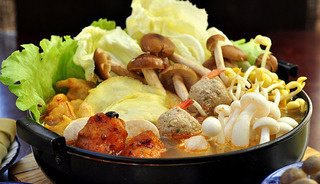 11、香辣鲈鱼火锅,冲入炖好的汤即可