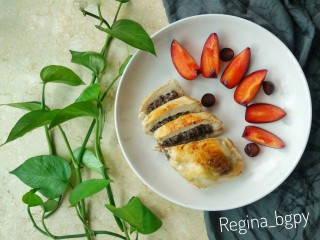 7、『减脂增肌』紫米鸡胸卷,可以配一些水果或蔬菜，依自己喜好就行