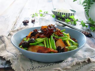 9、猫鱼便当,准备一份自己爱吃的家常菜