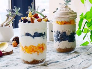 23、坚果草莓酸奶慕斯-午后甜品少女心,完成品