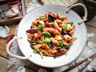 15、辣炒肥肠,成品。