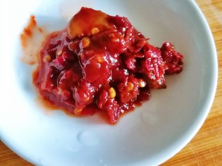 3、茄香麻婆豆腐,滑溜爽嫩,豆瓣酱