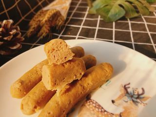 18、猪肉山药肠,切面图，直接吃，或者煎一下，涮火锅等等，都很香。重点是无添加，无添加，无添加。