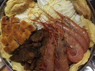 6、鲍汁盆菜   第二弹,蛋饺围边   实在没地方放了  只能靠边