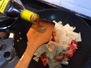 10、超满足便当（14）,加入少许料酒