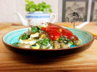 7、海蛎煎,勺一点甜辣酱就是传统的小吃 蚵啊煎