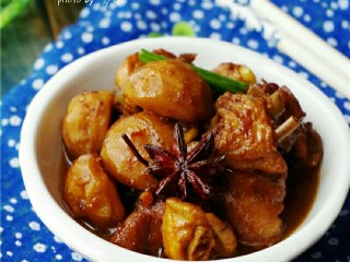 13、板栗烧鸡,起锅，上桌咯。