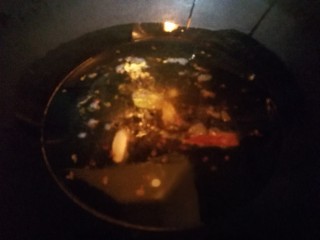 10、厨房神器之___飘香红油,倒入所需要的油