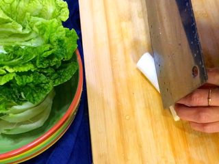 3、三鲜锅,葱白切3断