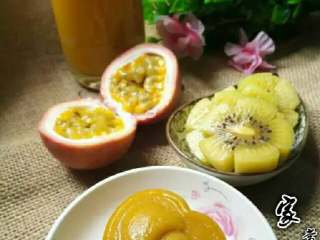 10、水晶南瓜饼,配上一杯淮山玉米糊就是一份简单滴早餐咯！