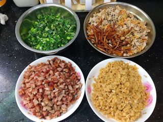 7、客家腐皮卷,全部食材煮熟后