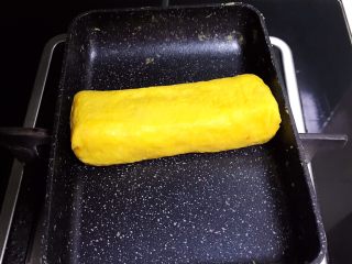 12、黑芝麻汤圆厚蛋烧,汤圆厚蛋烧做好了