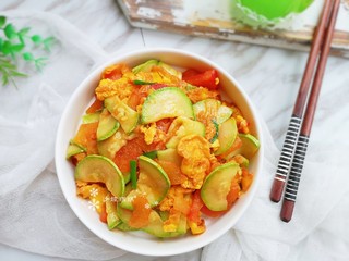 15、番茄炒西葫芦,清淡营养的小菜!