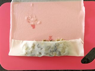 31、早餐+咸味春卷,然后有下往上卷起，