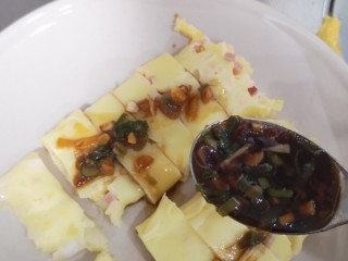 13、爽滑肠粉,淋上我们刚刚熬的汤汁