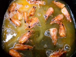 12、冬阴功海鲜汤or火锅,加入三杯水约1000毫升