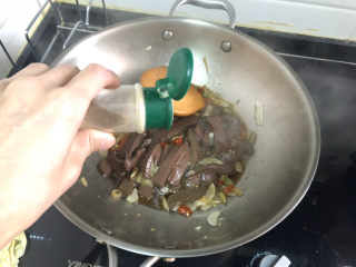 19、韭菜炒鸭血➕落红不是无情物,少许白胡椒粉