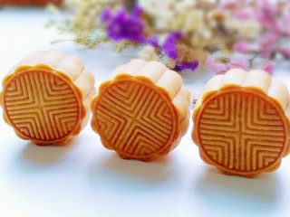 25、蔓越莓绿豆馅月饼（内附馅料做法）,成品图！