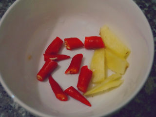 6、千张红烧肉,红米椒