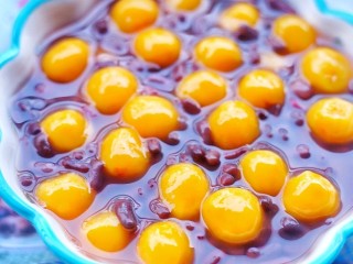 13、南瓜汤圆,红豆中加入南瓜汤圆，