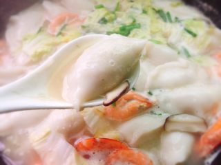 20、家乡美食+汤煮元宵,汤煮元宵就欧了，非常鲜美