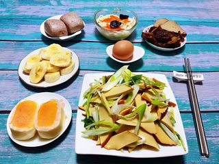 15、冬至美食+葱拌素鸡,健康好吃????就是硬道理