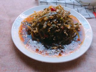 1、凉拌海带丝,清凉解暑又开胃，来一份吧