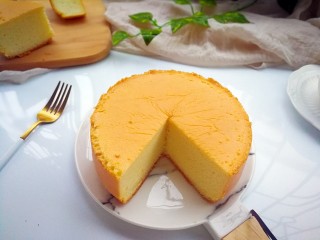 19、原味戚风蛋糕,内部看看~高度很好,没有塌陷缩腰开裂等现象!