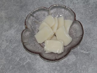 5、深夜食堂～年糕辣酱芝士方便面,年糕几片