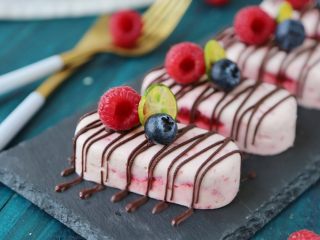 24、树莓之恋慕斯,成品