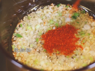 11、麻婆豆腐,加入辣椒粉