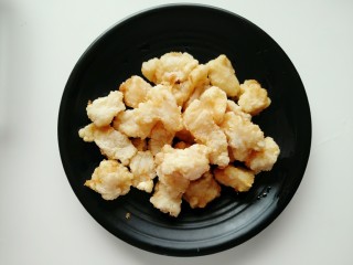 11、番茄巴沙鱼,第一次炸出来的效果。