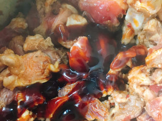 11、牛腩萝卜汤,加入蚝油