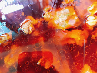 17、牛腩萝卜汤,调小火煲1小时