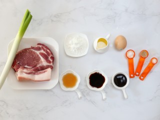 1、四喜丸子,准备好所需食材