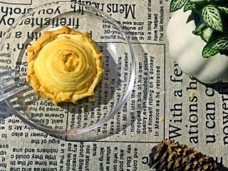 25、香蕉酥,出炉，层层叠叠，象朵诱人的花