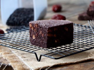 20、黑米红枣蒸糕,成品图;