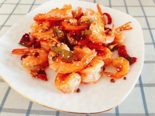 19、香甜辣味虾-年夜饭、宴请菜,成品近图。