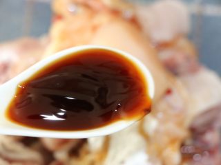 4、冬菇焖鸡,下耗油