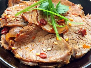 14、#食二星座#凉拌麻辣牛肉片,成品