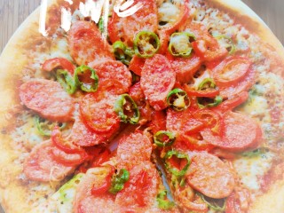 1、微波炉版美味披萨,成品图