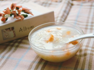 18、幸福早餐~红薯山药小米粥,营养早餐做好了，早上喝碗粥，幸福！