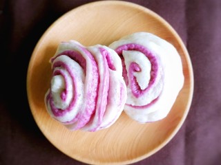 20、紫薯花卷,完成。