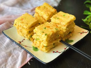 18、黄金米饭饼,装盘即可美美地享用了