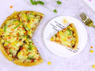 23、培根口蘑田园披萨,当早餐或者宵夜都不错,做完立马吃了一块!