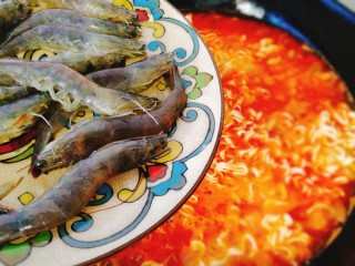 26、了不起的小番茄+茄汁鲜虾鸡蛋面,加入鲜虾