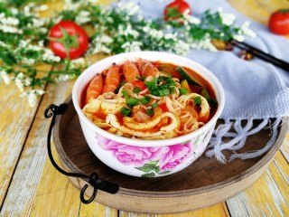 33、了不起的小番茄+茄汁鲜虾鸡蛋面,成品图