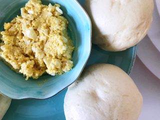 16、蒜蓉拌鸡蛋,用来涂馒头吃，绝配啊