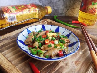 16、拍蒜豉香蒸大肠,完成。